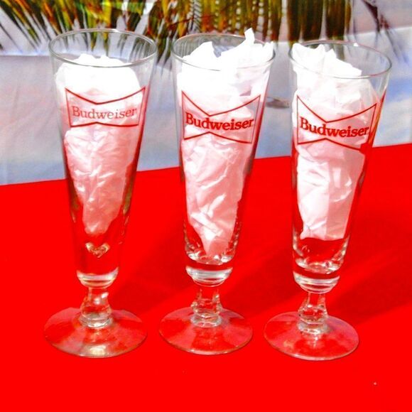 Budweiser Bow Tie Logo Pilsner Style Beer Glass 12 oz - Picture 1 of 2